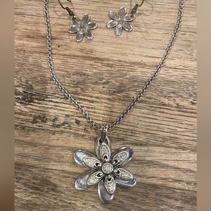 Brighton Daisy necklace & earring set